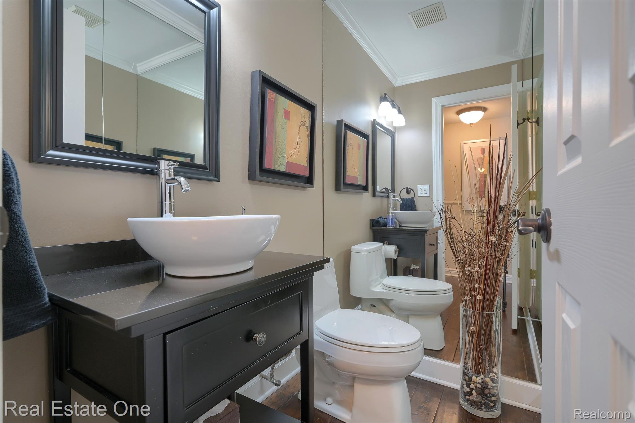 1305 Wagon Wheel Lane, Unit 81 Rochester, MI 48306 - Photo 16 of 46 Gallery Image 16