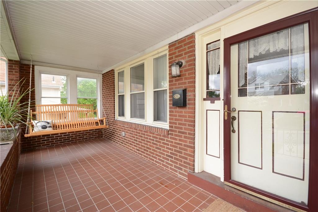 210 Hornaday Road Pittsburgh, PA 15210 - Photo 2 of 25 Gallery Image 2