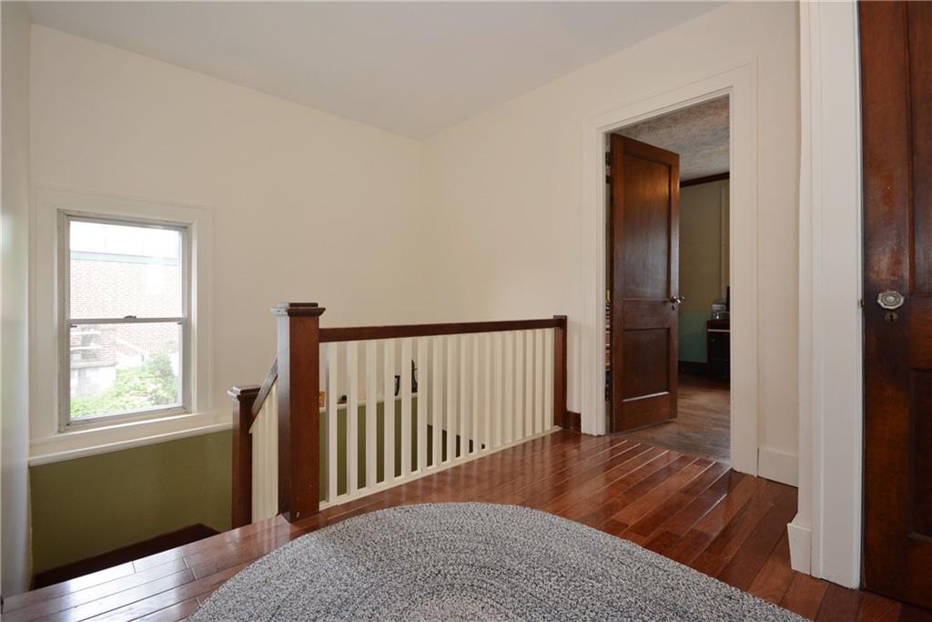 210 Hornaday Road Pittsburgh, PA 15210 - Photo 16 of 25 Gallery Image 16