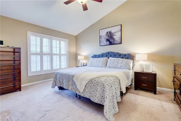 $499,900 | 109 Whistlers Cove Lane, Greece, NY 14612