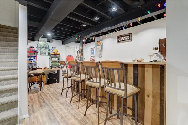 $499,900 | 109 Whistlers Cove Lane, Greece, NY 14612