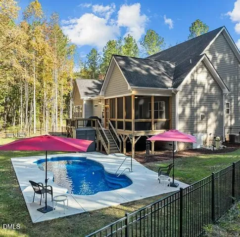 $725,000 | 40 Yellowstone Court, Youngsville, NC 27596