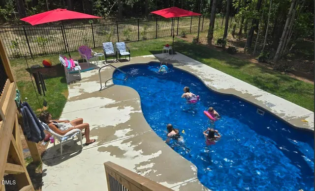 $725,000 | 40 Yellowstone Court, Youngsville, NC 27596