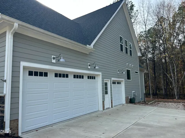$725,000 | 40 Yellowstone Court, Youngsville, NC 27596
