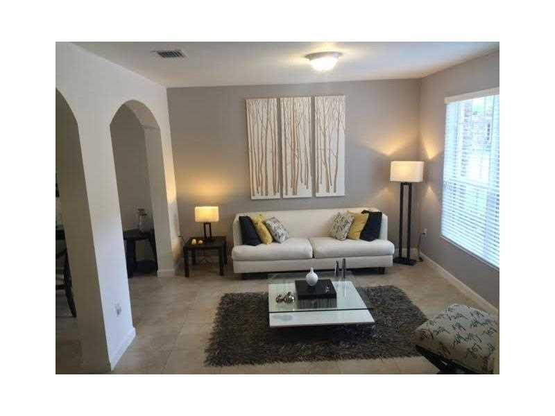 9217 Southwest 170th Place Miami, FL 33196 - Photo 3 of 41 Photo 3