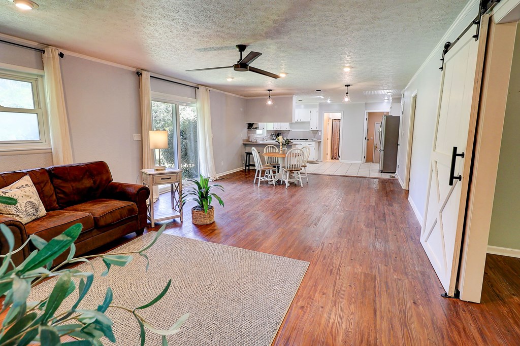 202 Christopher Drive Abbeville, AL 36310 - Photo 15 of 42