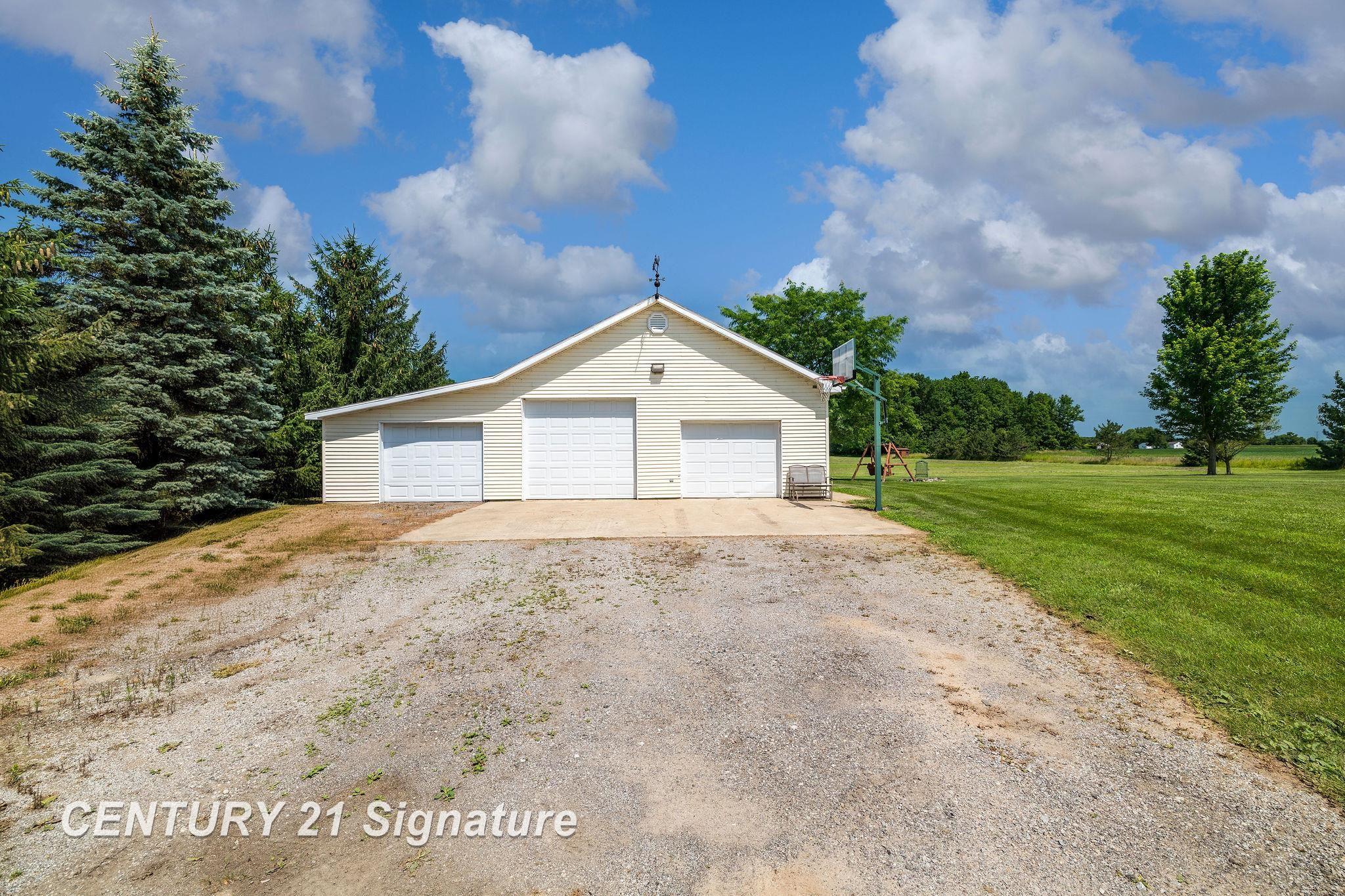 16320 O'Hara Road Hemlock, MI 48626 - Photo 32 of 50