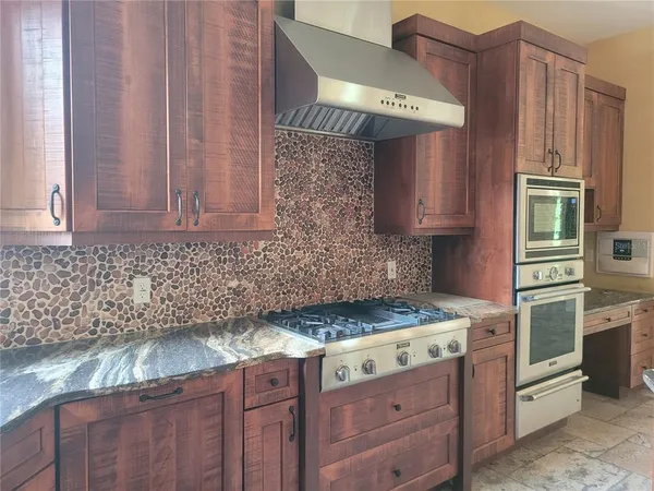 $4,997 | 1953 Freedom Drive, Clearwater, FL 33755