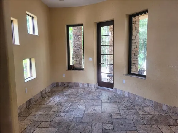 $4,997 | 1953 Freedom Drive, Clearwater, FL 33755