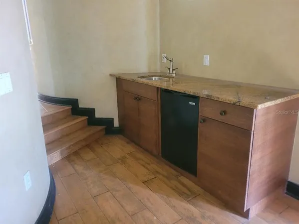 $4,997 | 1953 Freedom Drive, Clearwater, FL 33755