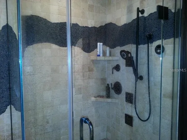 $4,997 | 1953 Freedom Drive, Clearwater, FL 33755