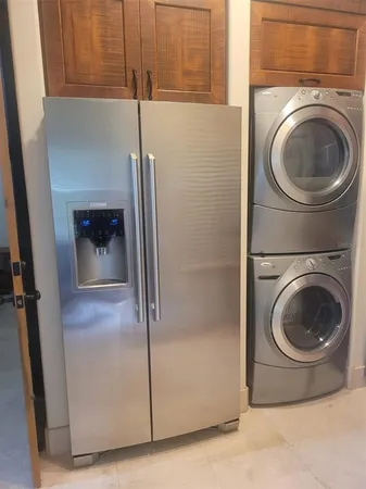 $4,997 | 1953 Freedom Drive, Clearwater, FL 33755