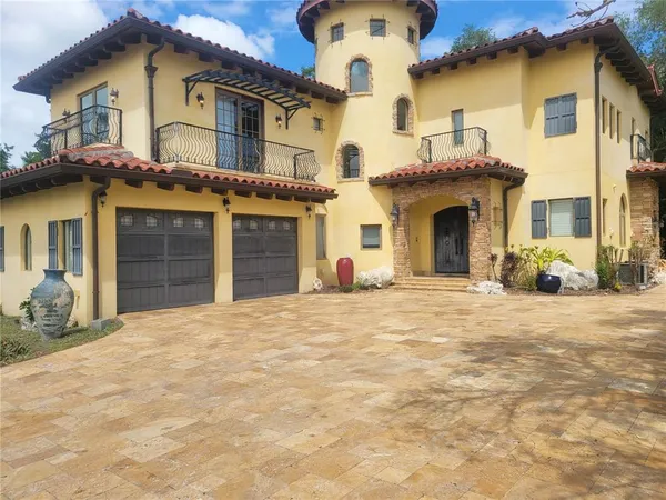 $4,997 | 1953 Freedom Drive, Clearwater, FL 33755