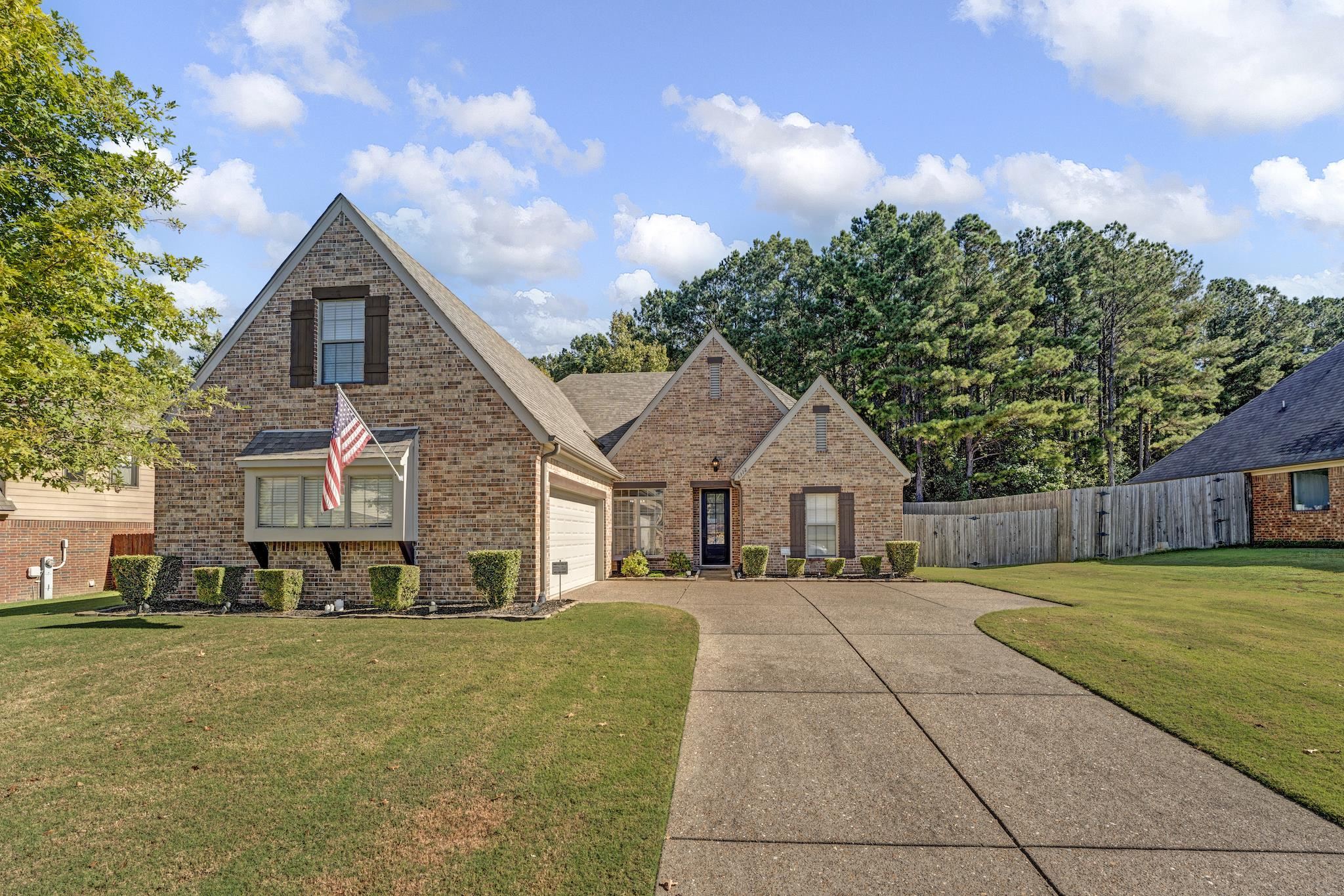 6312 Bending River Road Bartlett, TN 38135 - Photo 1 of 25 Gallery Image 1