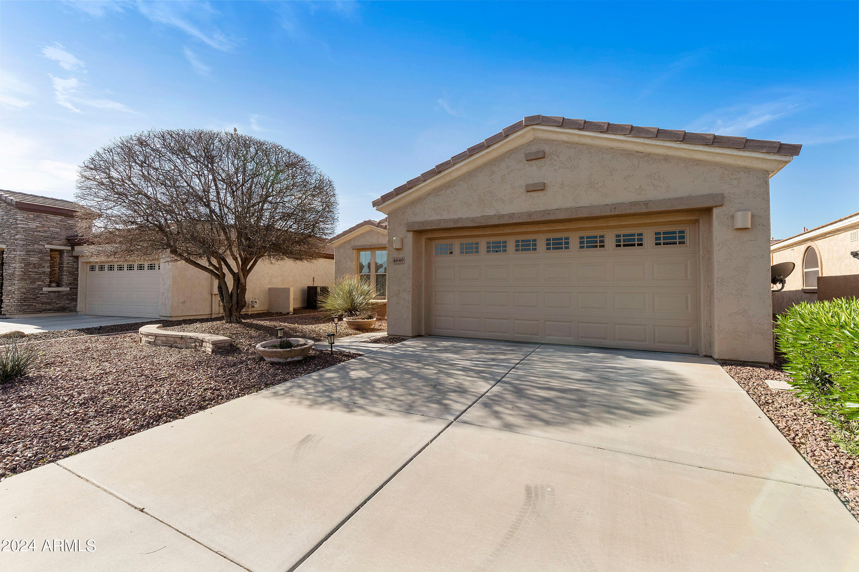 4649 East Rakestraw Lane Gilbert, AZ 85298 - Photo 1 of 43 4649 E-005-033-PAT 3939-MLS_Size