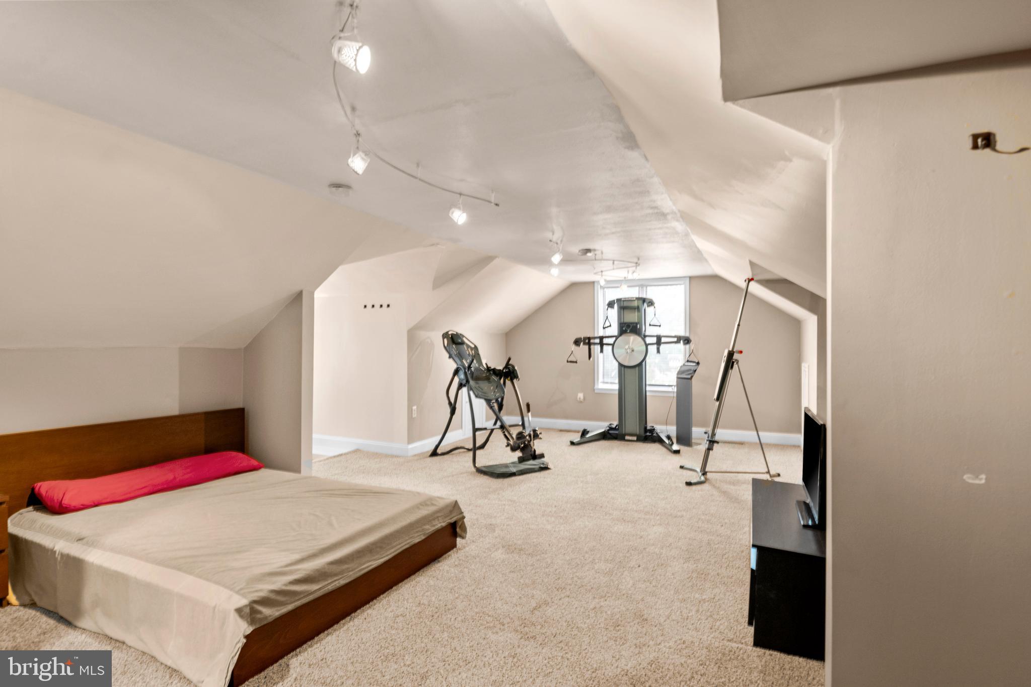 166 Heidel Road Robesonia, PA 19551 - Photo 31 of 65 3rd Floor Bedroom