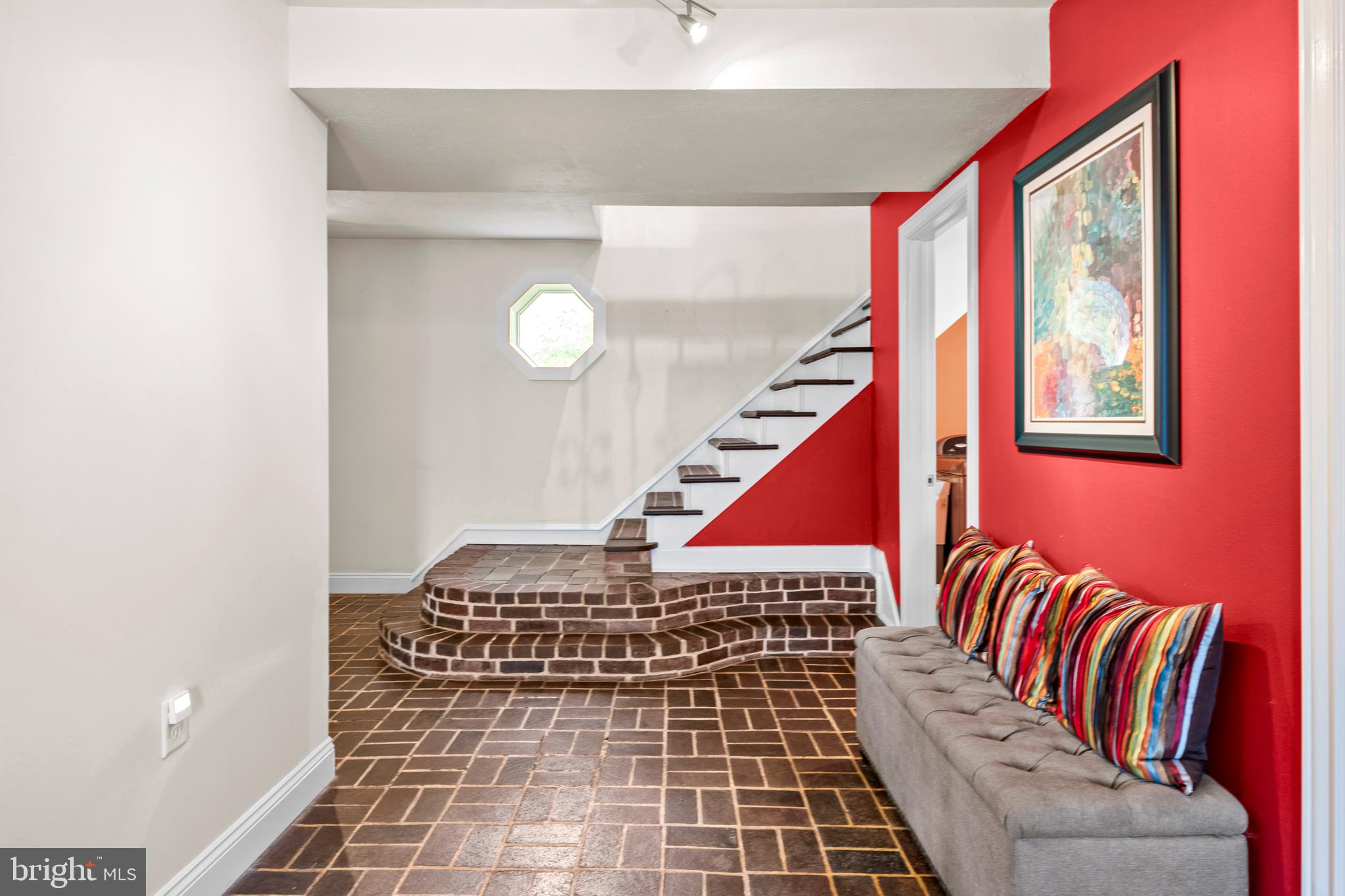166 Heidel Road Robesonia, PA 19551 - Photo 8 of 65 Main Foyer