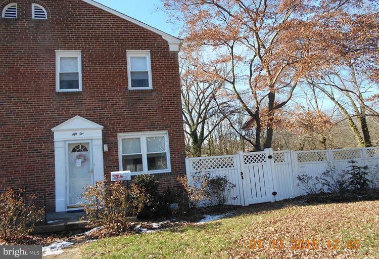 52 Hillvale Road Baltimore, MD 21229 - Photo 1 of 21 Exterior (Front)