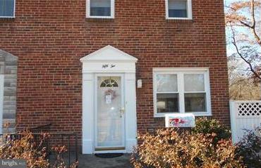 52 Hillvale Road Baltimore, MD 21229 - Photo 2 of 21 Exterior (Front)