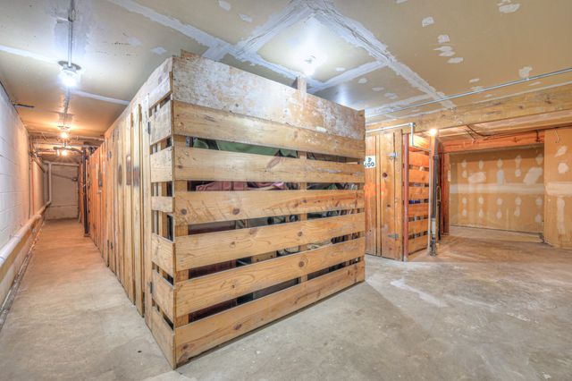 $349,500 | 4425 Westlawn Drive, Unit D106, Nashville, TN 37209