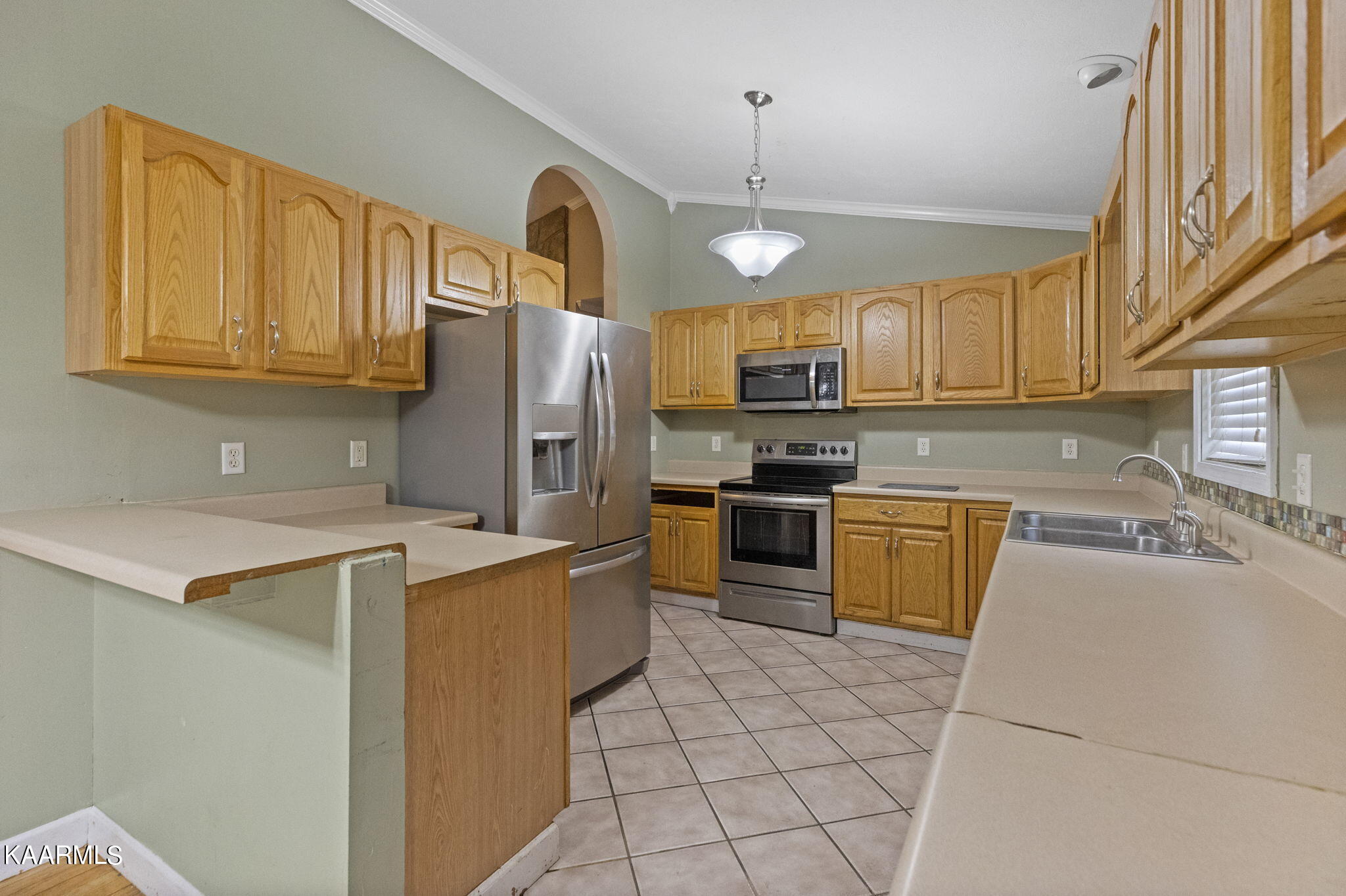 2050 Buckingham Road Greeneville, TN 37743 - Photo 29 of 37 29-web-or-mls-217A2127