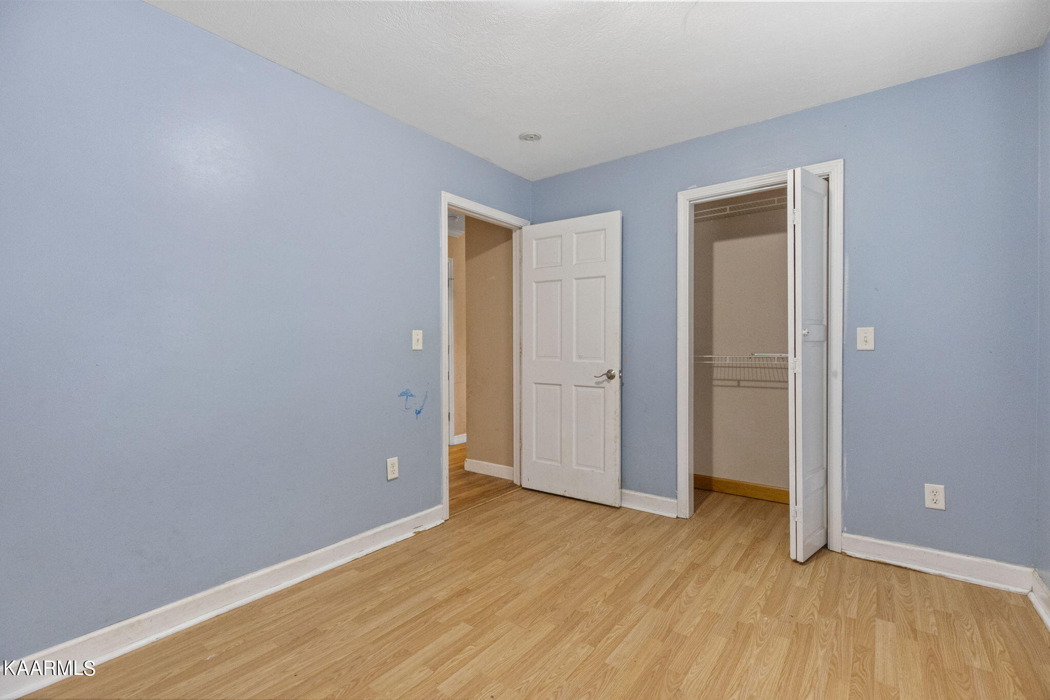 2050 Buckingham Road Greeneville, TN 37743 - Photo 9 of 37 9-web-or-mls-217A2032