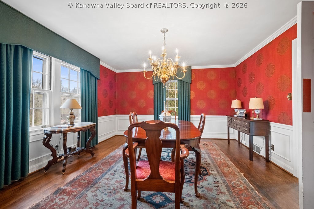 606 Briarwood Road Charleston, WV 25314 - Photo 12 of 49 Oversize 16x13 dining room