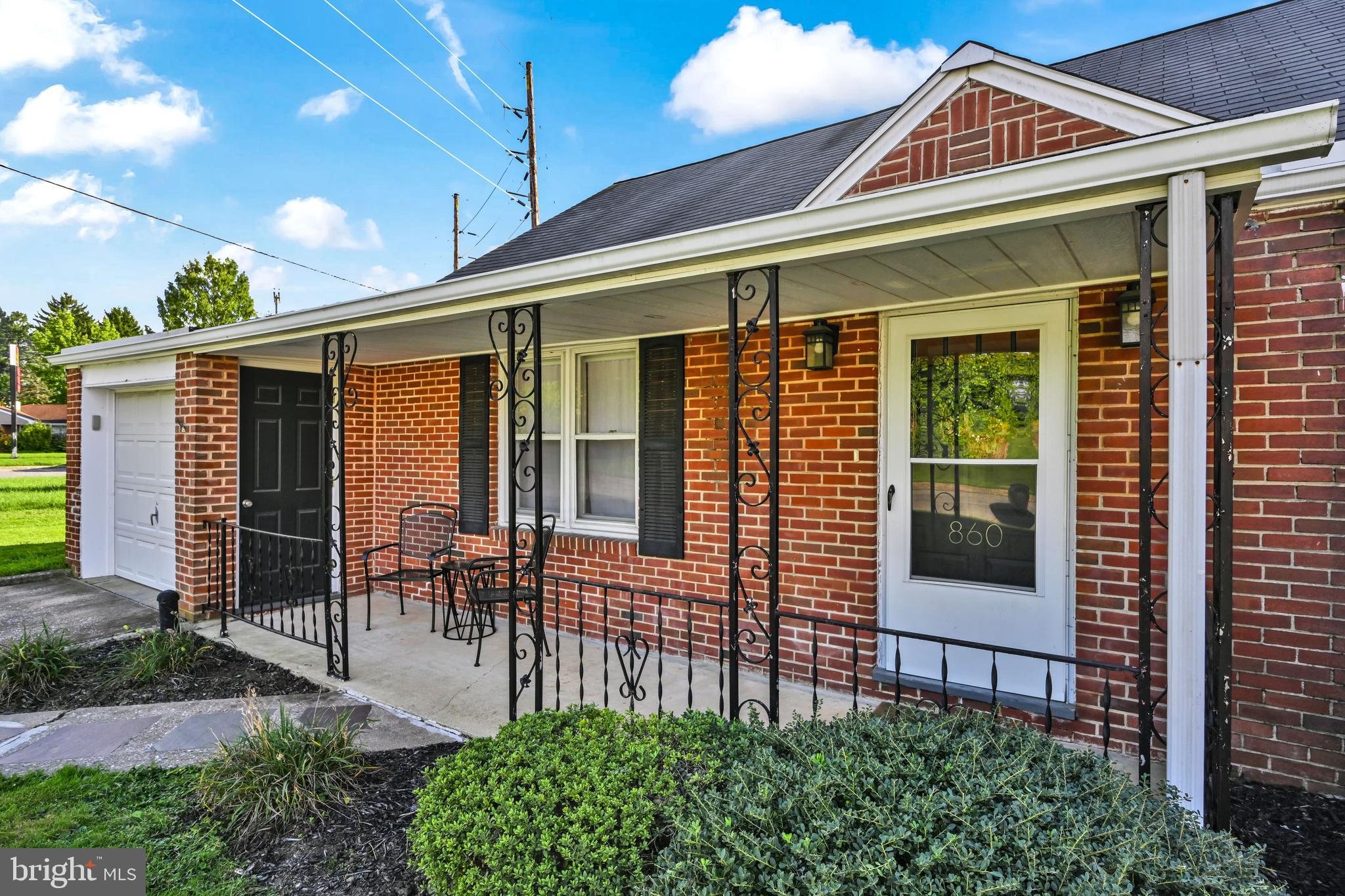 860 Hess Road York, PA 17404 - Photo 4 of 23