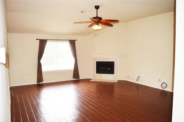 $2,000 | 23035 South Waterlily Drive, Richmond, TX 77406