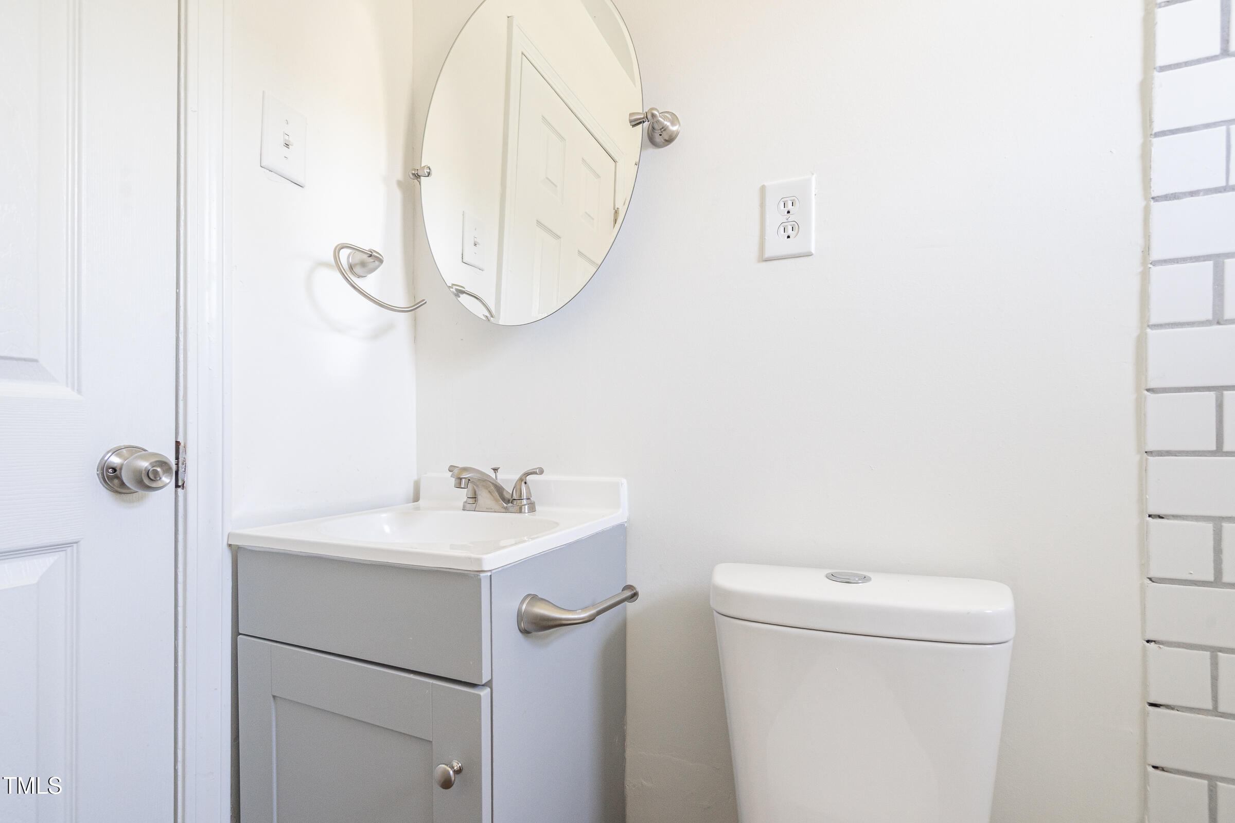 162 Valley Road Warrenton, NC 27589 - Photo 7 of 17 DSC01844