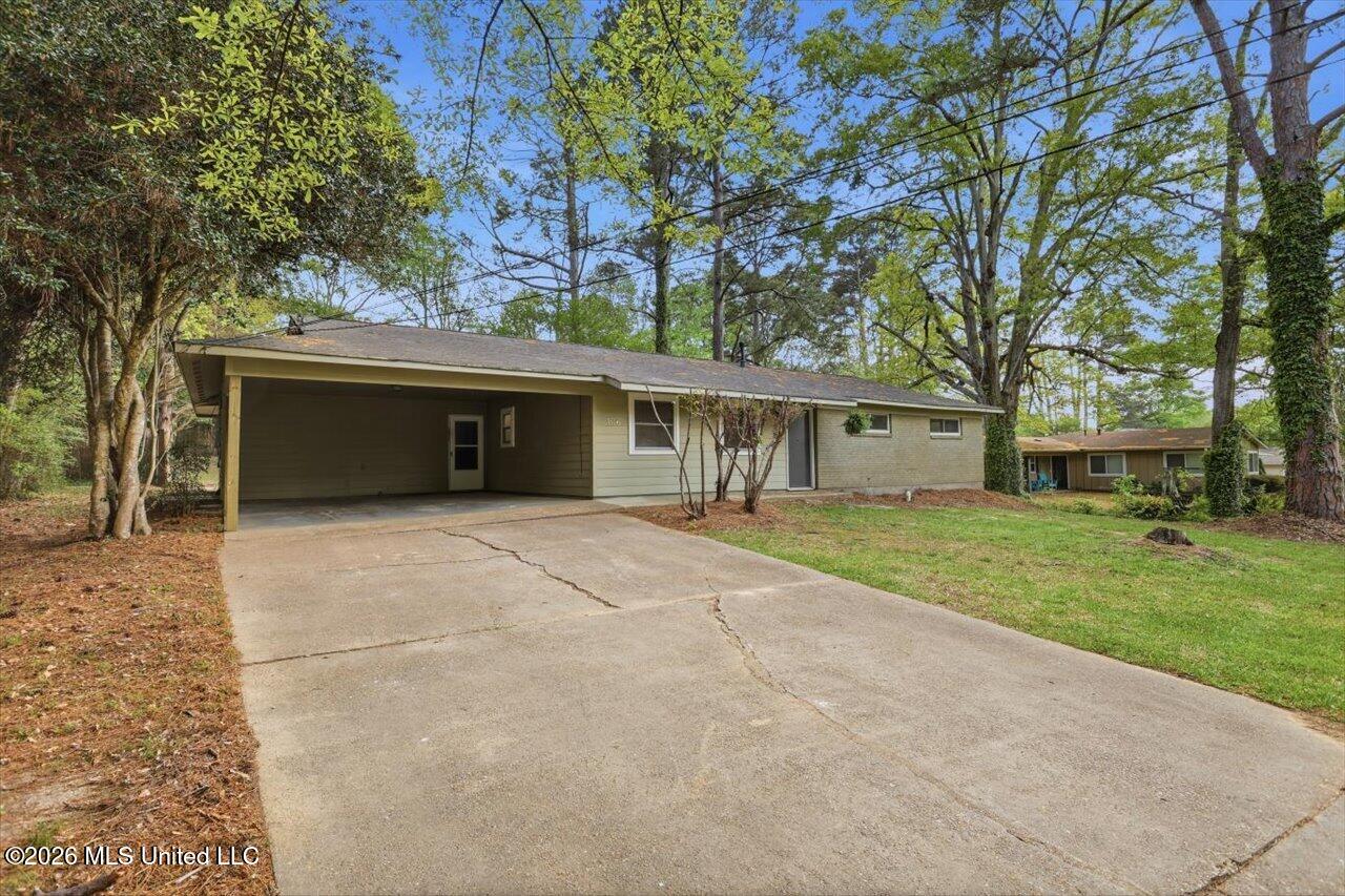 106 Murial Street Clinton, MS 39056 - Photo 3 of 29 03-106 Murial St _ Home Tours MS