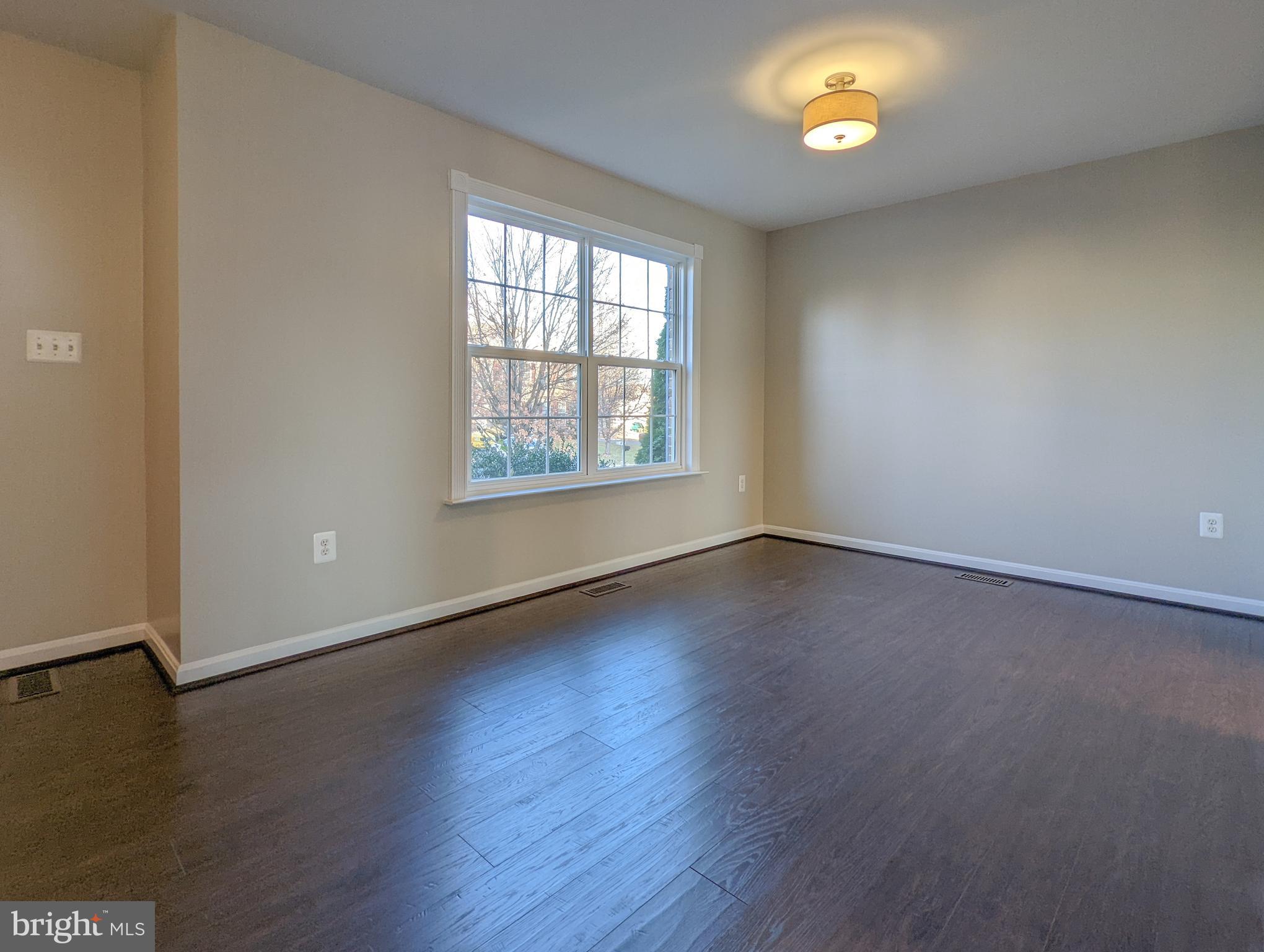 702 Holly Leaf Road Culpeper, VA 22701 - Photo 6 of 33 Gallery Image 6