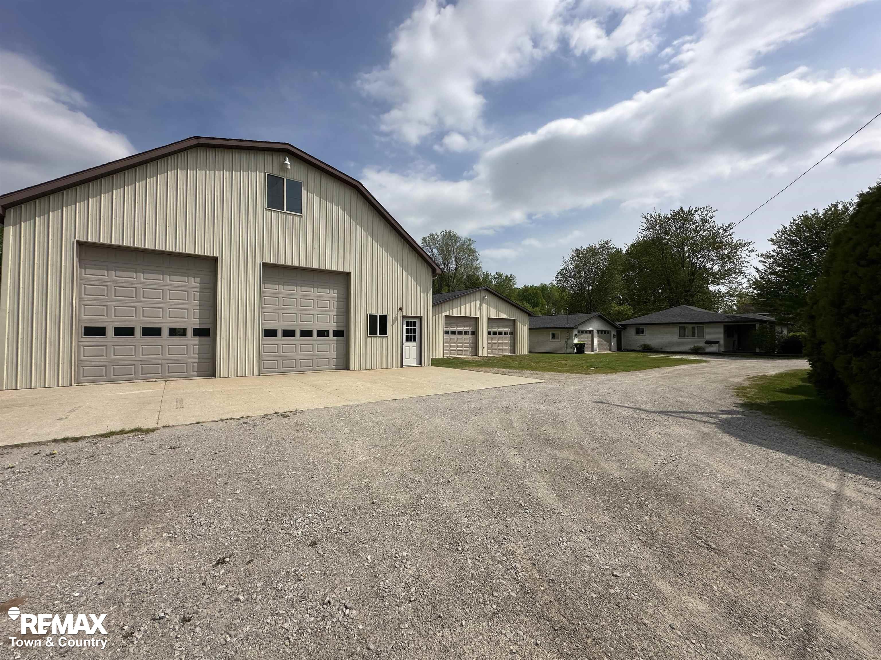 2310 Dale Road Beaverton, MI 48612 - Photo 7 of 71