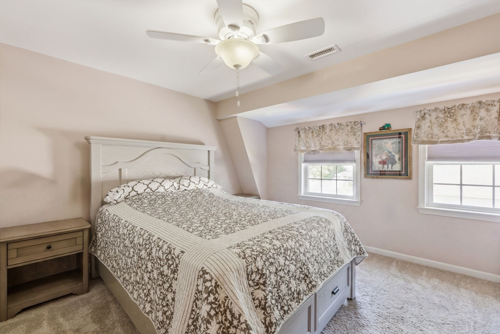 18 Tremont Street Billerica, MA 01821 - Photo 26 of 42
