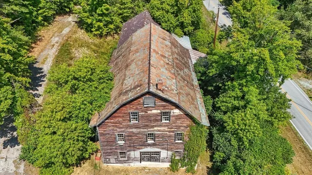 $399,000 | 46 Indian Point Road, Castleton, VT 05732