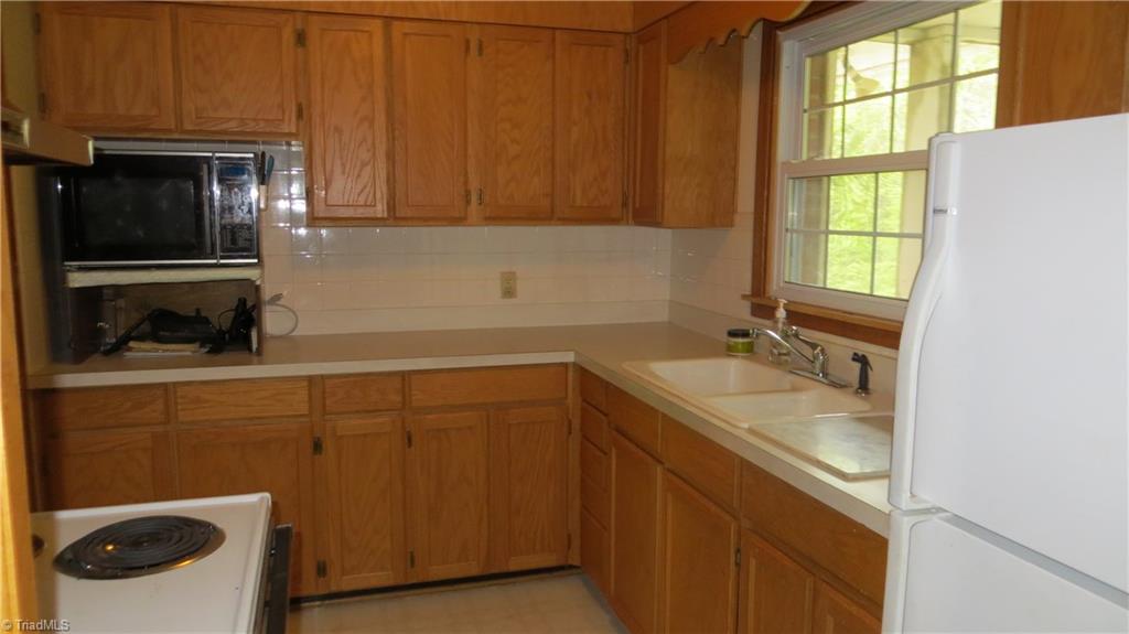 350 Doub Road Lewisville, NC 27023 - Photo 5 of 28 Gallery Image 5