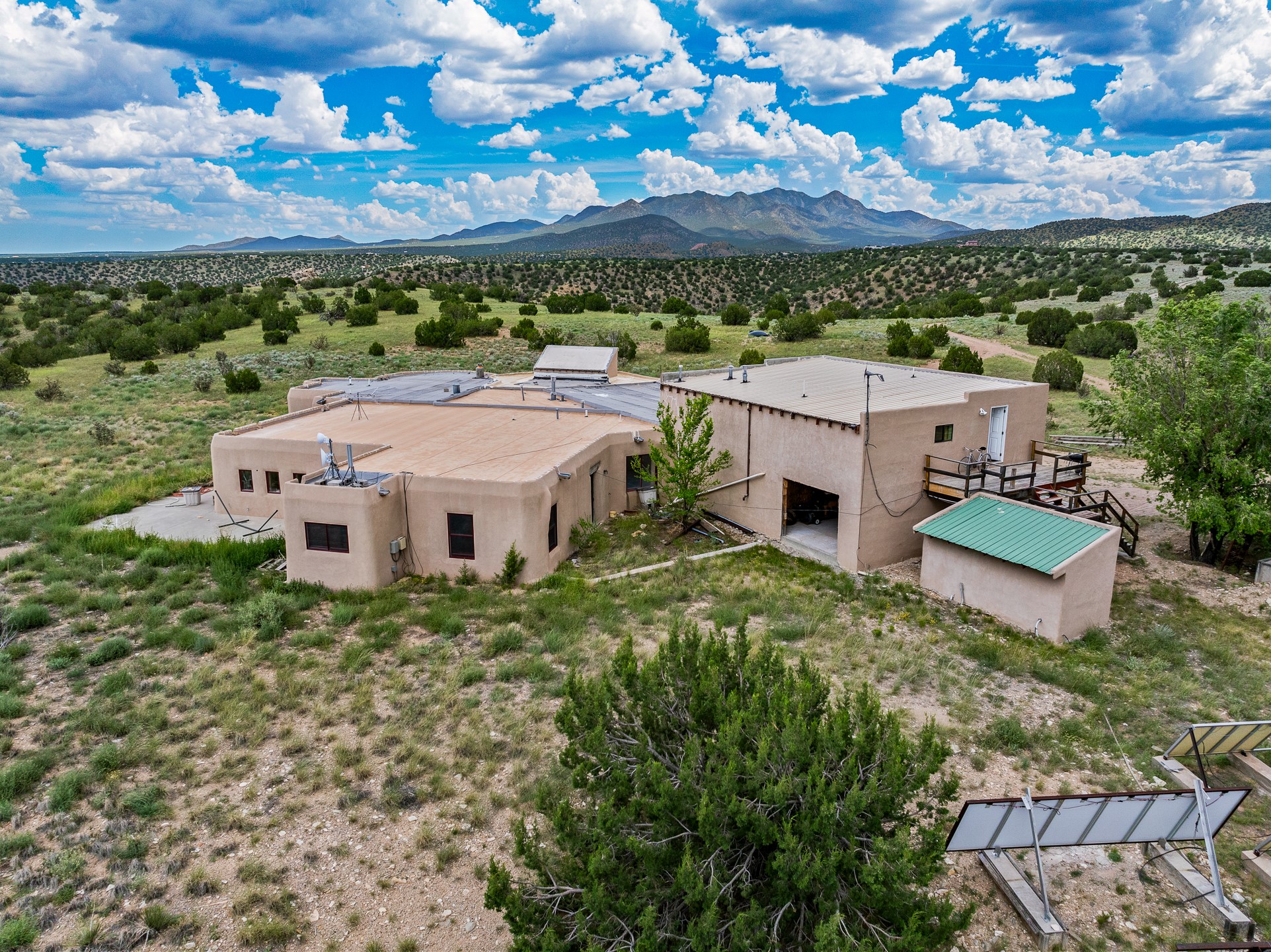 115 B Waldo Mesa Road Cerrillos, NM 87010 - Photo 3 of 64