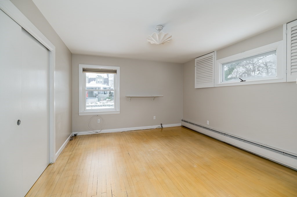 15 Beach Road Gloucester, MA 01930 - Photo 19 of 35