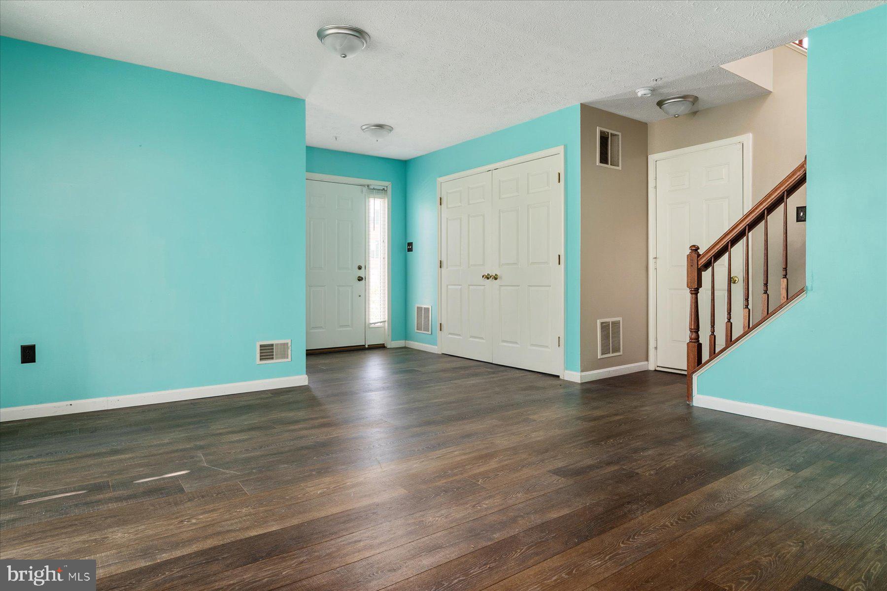 8708 Riverscape Court Odenton, MD 21113 - Photo 7 of 36