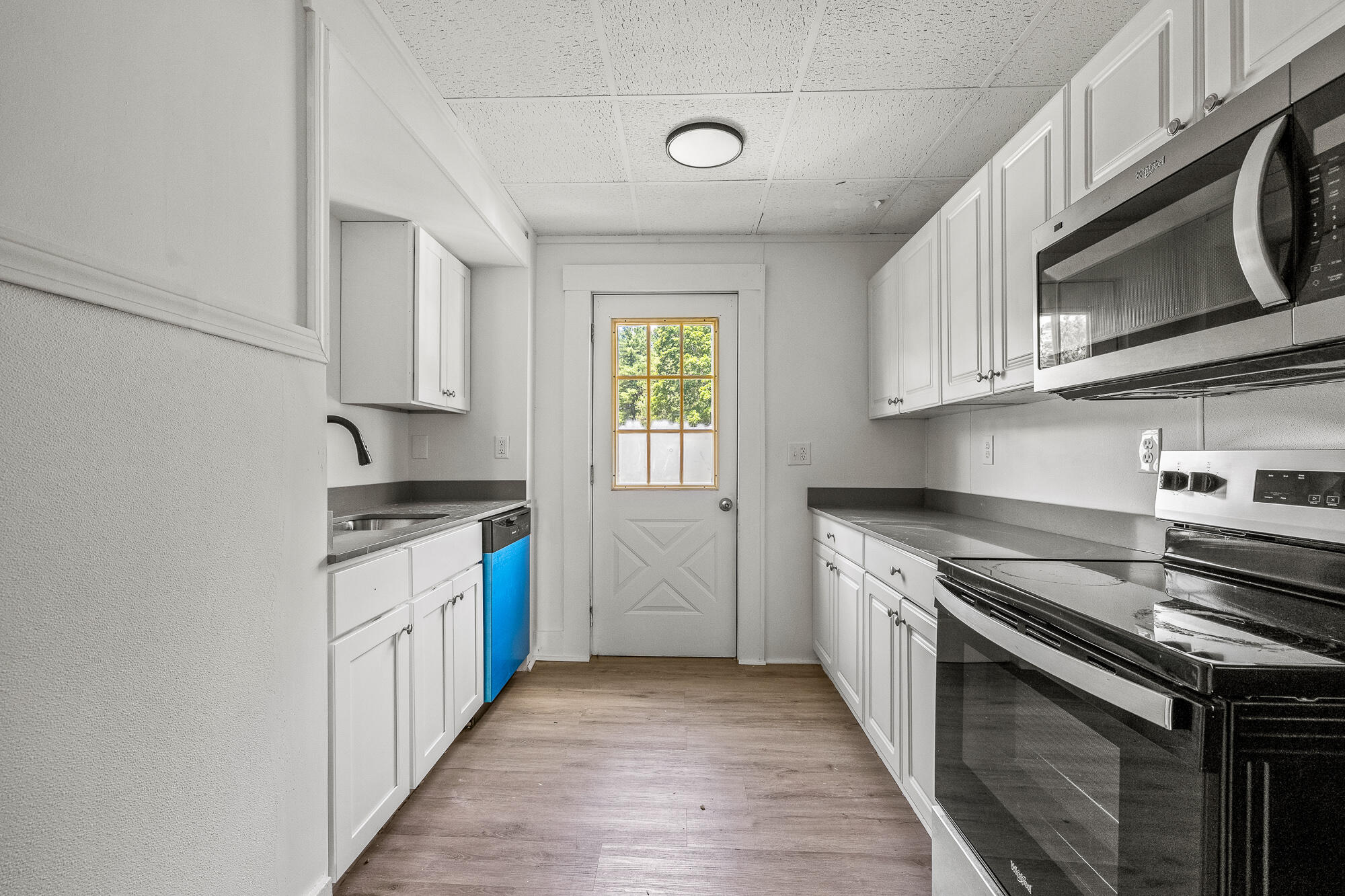 3 Berwick Road Berwick, ME 03901 - Photo 6 of 79 AV3A8509