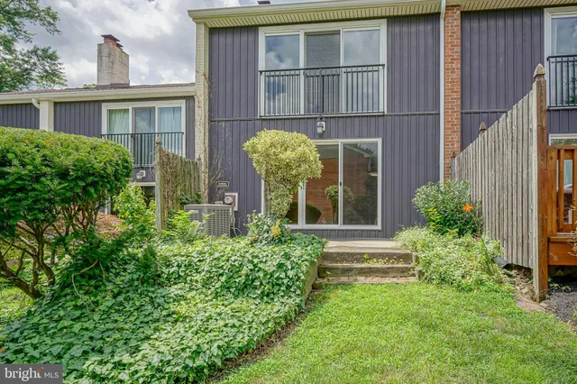 $285,000 | 4 West Close, Moorestown, NJ 08057