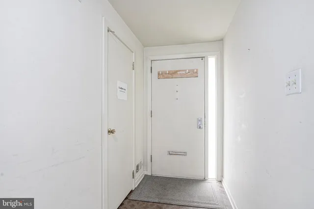 $285,000 | 4 West Close, Moorestown, NJ 08057