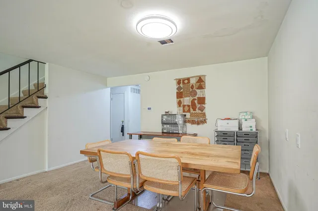 $285,000 | 4 West Close, Moorestown, NJ 08057