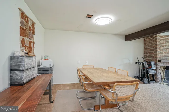 $285,000 | 4 West Close, Moorestown, NJ 08057