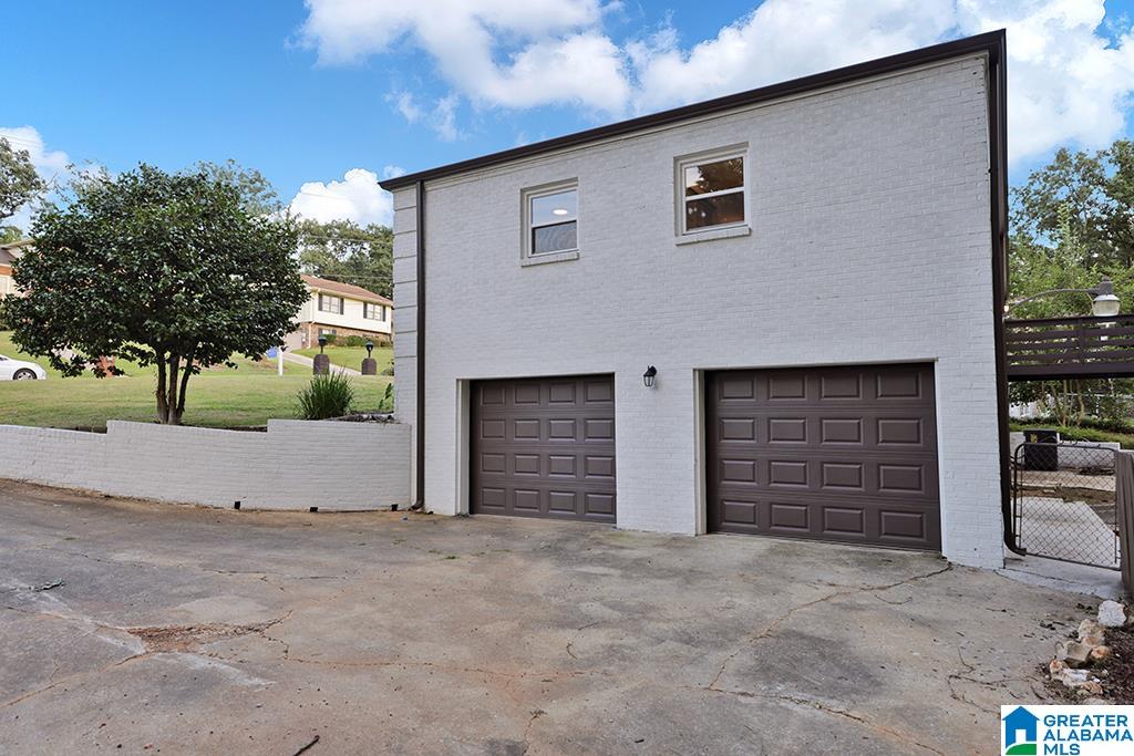 844 Rockingham Road Birmingham, AL 35235 - Photo 15 of 46