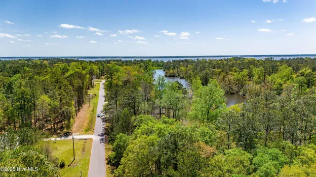 $75,000 | 176 Country Club Drive West, Minnesott Beach, NC 28510