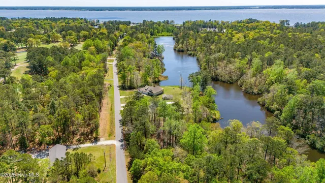 $75,000 | 176 Country Club Drive West, Minnesott Beach, NC 28510
