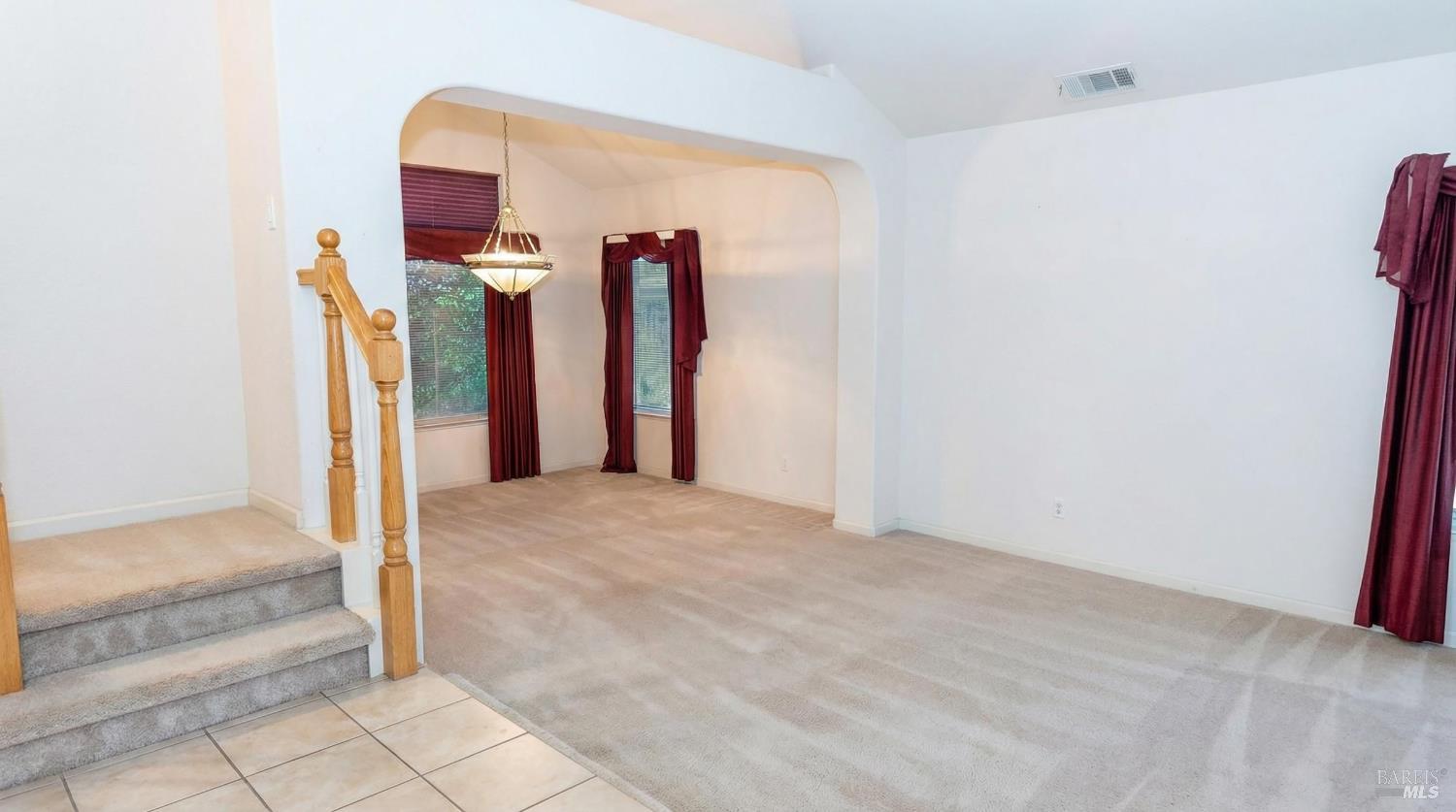 4124 Singletree Way Fairfield, CA 94533 - Photo 6 of 43 a view of a room with gym equipment