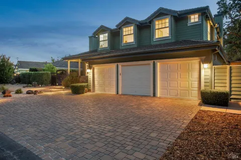 $2,450,000 | 90 Saddle Wood Drive, Novato, CA 94945