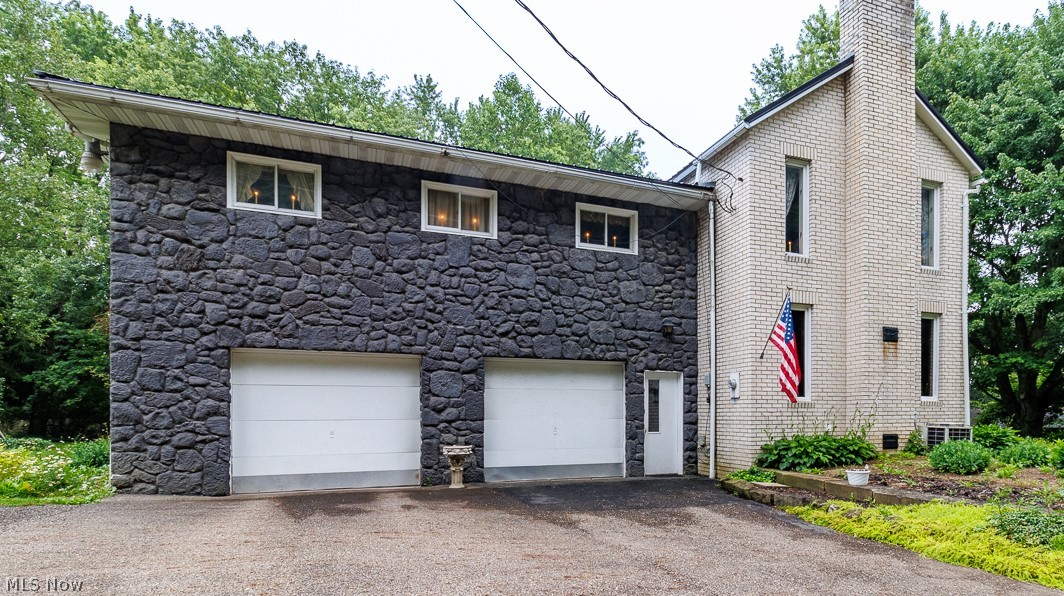 1603 Chestnut Grove Road Salem, OH 44460 - Photo 1 of 31